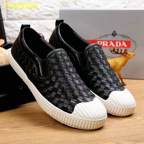Prada casual shoes men-047